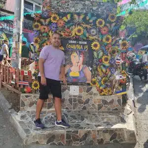 Things to do in Medellin – welcome entrance to Comuna 13 street art neighborhood