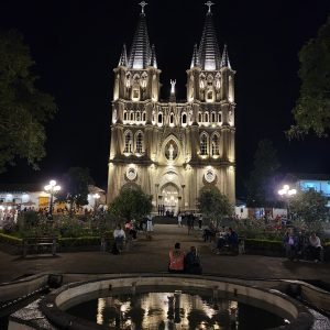 jardin-colombia-cathedral-night-plaza.jpg`