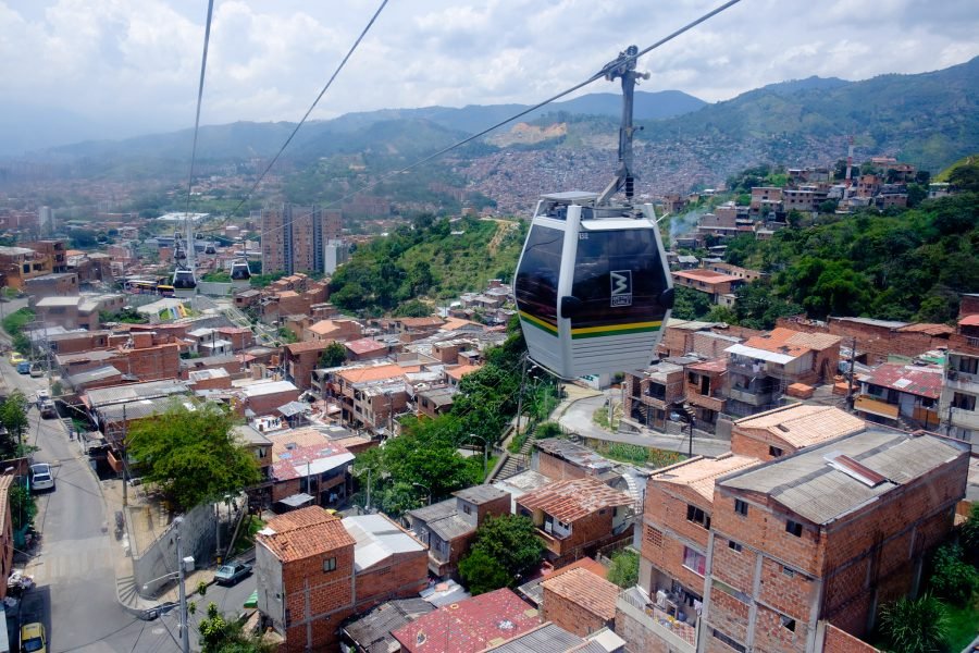 Medellin Full-Day City Tour with Street Art & Food