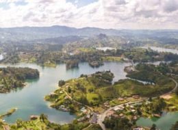 Guatapé Day Trip from Medellín: Boat Tour, Local Food & Llama Experience